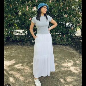 Uniqlo White Maxi Skirt